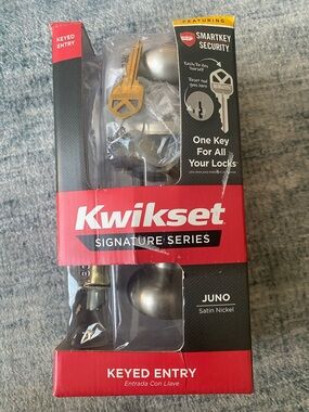 Kwikset Signature Series Juno Satin Nickel Keyed Entry Door Knob